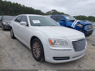 2C3CCAAG2EH****** 2014 Chrysler 300
