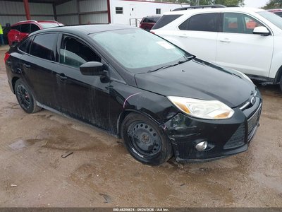 1FAHP3F20CL****** 2012 Ford Focus
