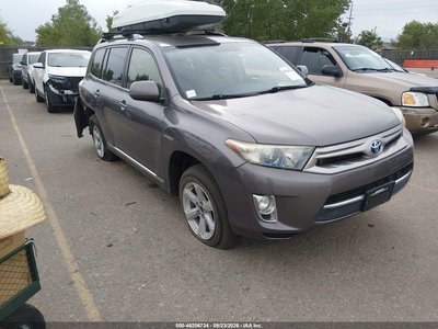 JTEBC3EH8D2****** 2013 Toyota Highlander Hybrid