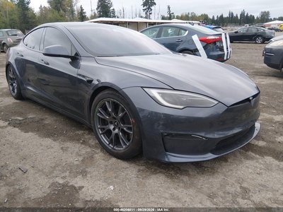 5YJSA1E68NF****** 2022 Tesla Model S