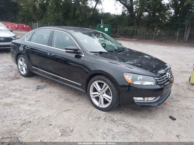 1VWCN7A3XEC****** 2014 Volkswagen Passat