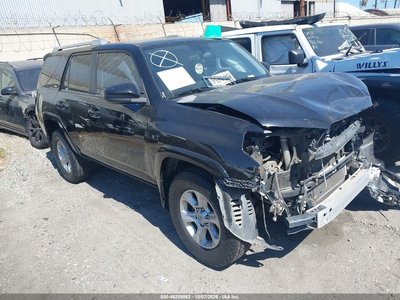 JTEZU5JR0H5****** 2017 Toyota 4Runner