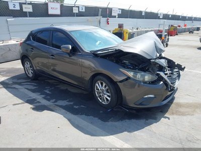 JM1BM1L75E1****** 2014 Mazda 3
