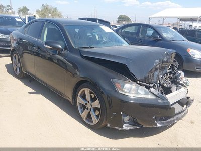 JTHBF5C21B5****** 2011 Lexus IS