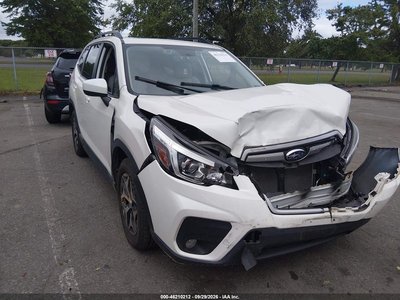 JF2SKAEC4KH****** 2019 Subaru Forester
