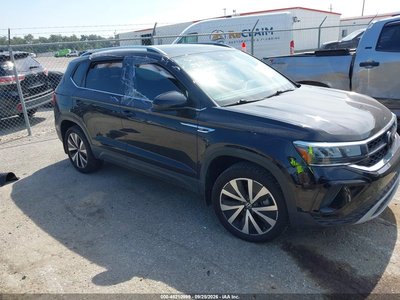 3VVSX7B2XRM****** 2024 Volkswagen Taos
