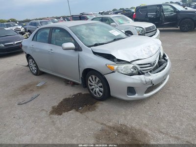 5YFBU4EE1DP****** 2013 Toyota Corolla