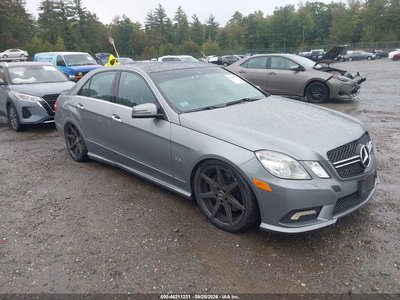 WDDHF9ABXAA****** 2010 Mercedes-Benz E 550
