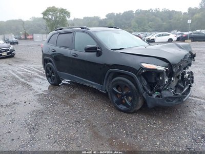 1C4PJMDB6JD****** 2018 Jeep Cherokee