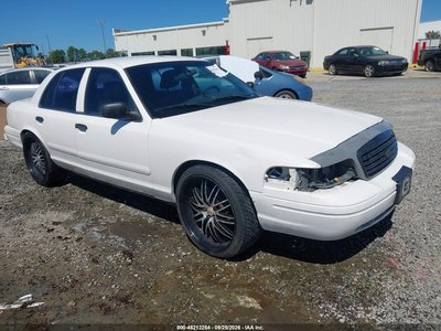 2FAFP71W96X****** 2006 Ford Crown Victoria