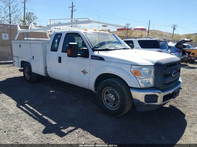 1FD8X3ET5FE****** 2015 Ford F-350