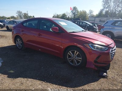 KMHD84LF7HU****** 2017 Hyundai Elantra