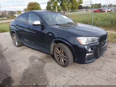 5UXXW7C58J0****** 2018 BMW X4
