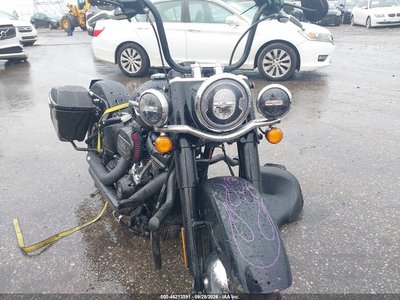 1HD1YBK28KB****** 2019 Harley-Davidson FLHCS