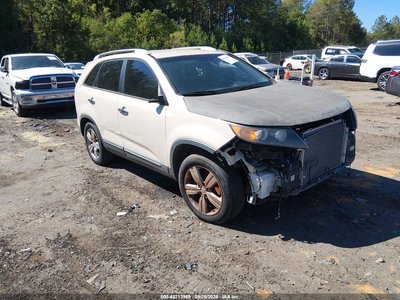 5XYKU4A69CG****** 2012 Kia Sorento