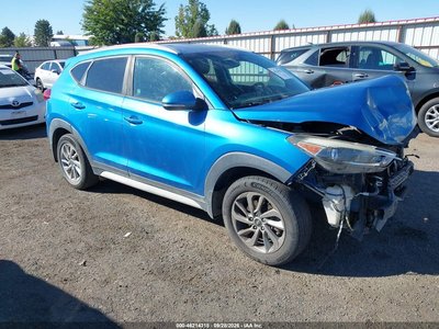 KM8J33A48HU****** 2017 Hyundai Tucson