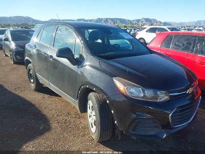 3GNCJKSB1JL****** 2018 Chevrolet Trax