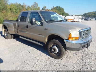 1FTWW33F1YE****** 2000 Ford Super Duty F-350 Drw