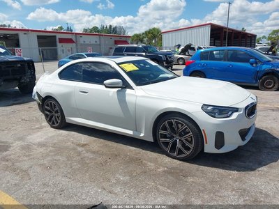 3MW23CM00R8****** 2024 BMW 230i