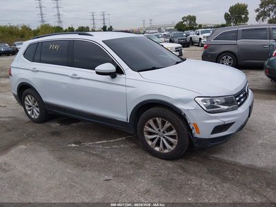 3VV2B7AX5JM****** 2018 Volkswagen Tiguan