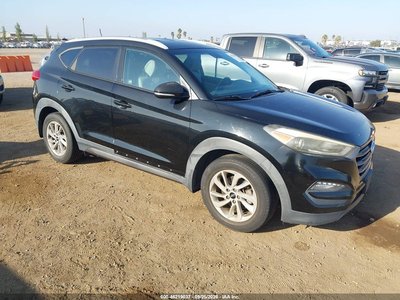 KM8J33A24GU****** 2016 Hyundai Tucson