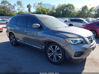 5N1DR2MN8HC****** 2017 Nissan Pathfinder
