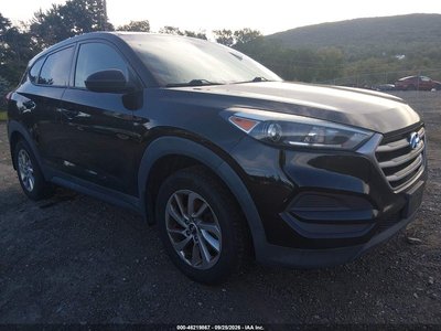 KM8J2CA43JU****** 2018 Hyundai Tucson