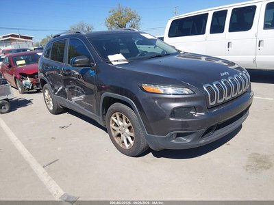 1C4PJLCB9HW****** 2017 Jeep Cherokee