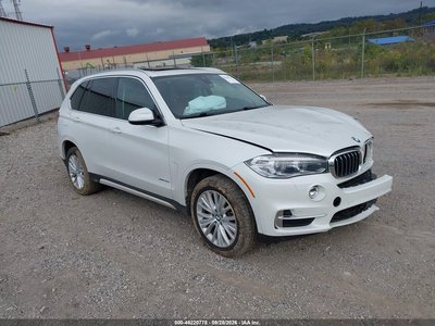 5UXKR0C53G0****** 2016 BMW X5