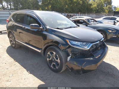 7FARW1H95JE****** 2018 Honda CR-V