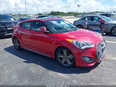 KMHTC6AE2GU****** 2016 Hyundai Veloster