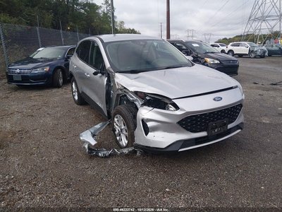 1FMCU9G65LU****** 2020 Ford Escape