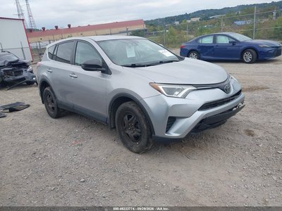 2T3BFREV9HW****** 2017 Toyota RAV4
