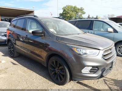 1FMCU9HD9JU****** 2018 Ford Escape