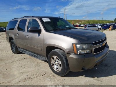 1GNSCJE06CR****** 2012 Chevrolet Suburban
