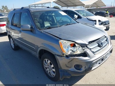 JHLRD78915C****** 2005 Honda CR-V