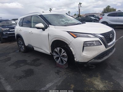 5N1AT3BBXMC****** 2021 Nissan Rogue