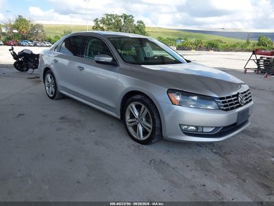1VWCN7A38DC****** 2013 Volkswagen Passat