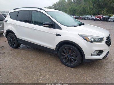 1FMCU9JD0HU****** 2017 Ford Escape