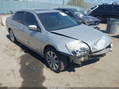 1HGCM66516A****** 2006 Honda Accord