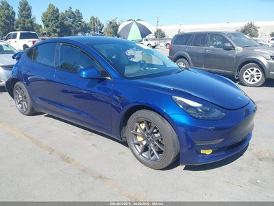 5YJ3E1EA4NF****** 2022 Tesla Model 3