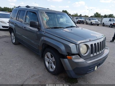 1C4NJPCB5CD****** 2012 Jeep Patriot