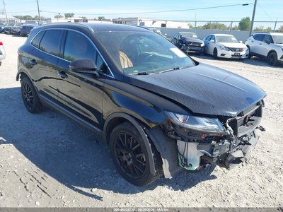 5LMCJ2D98KU****** 2019 Lincoln MKC