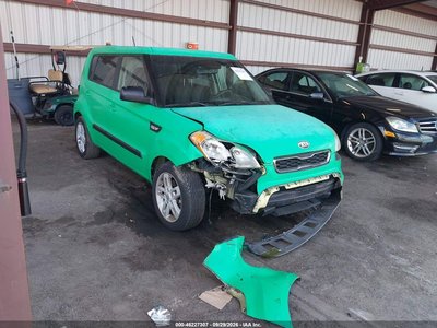 KNDJT2A57D7****** 2013 Kia Soul