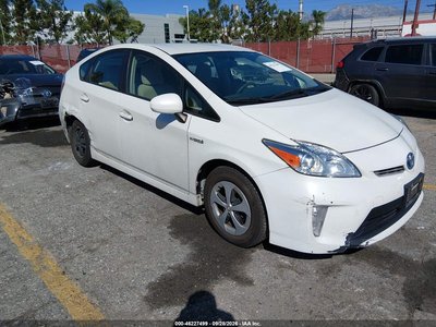 JTDKN3DU8F0****** 2015 Toyota Prius
