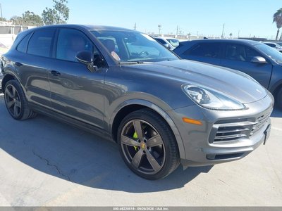 WP1AE2AY5KD****** 2019 Porsche Cayenne