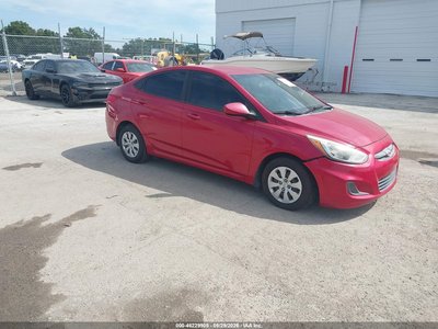 KMHCT4AE6GU****** 2016 Hyundai Accent