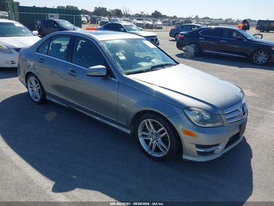 WDDGF4HB0CA****** 2012 Mercedes-Benz C-Class