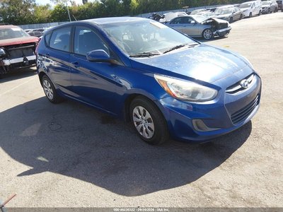 KMHCT5AE9FU****** 2015 Hyundai Accent