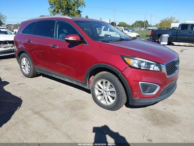 5XYPG4A32HG****** 2017 Kia Sorento